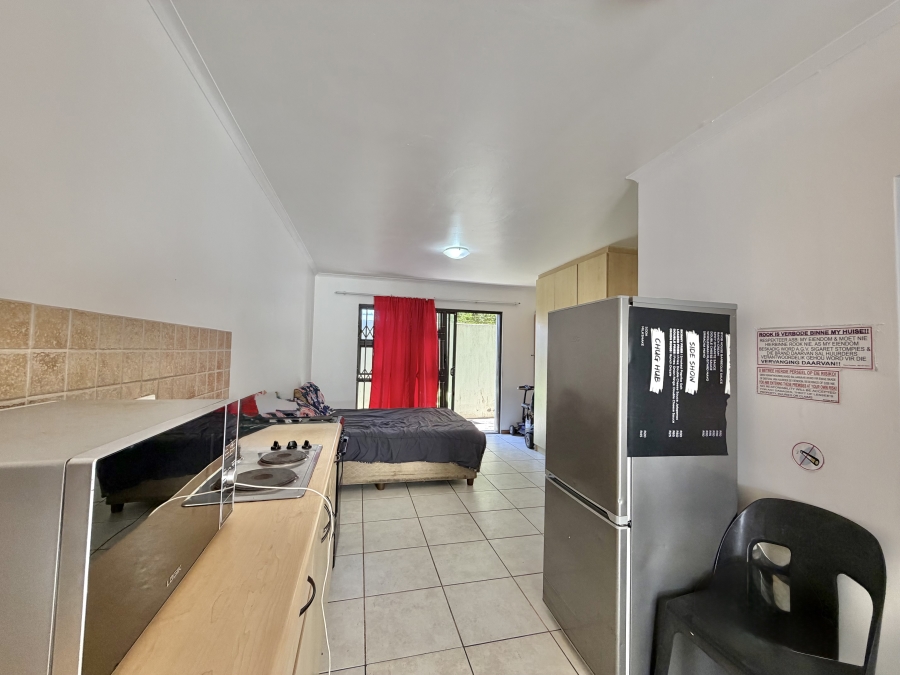 1 Bedroom Property for Sale in Ferreira Town Eastern Cape